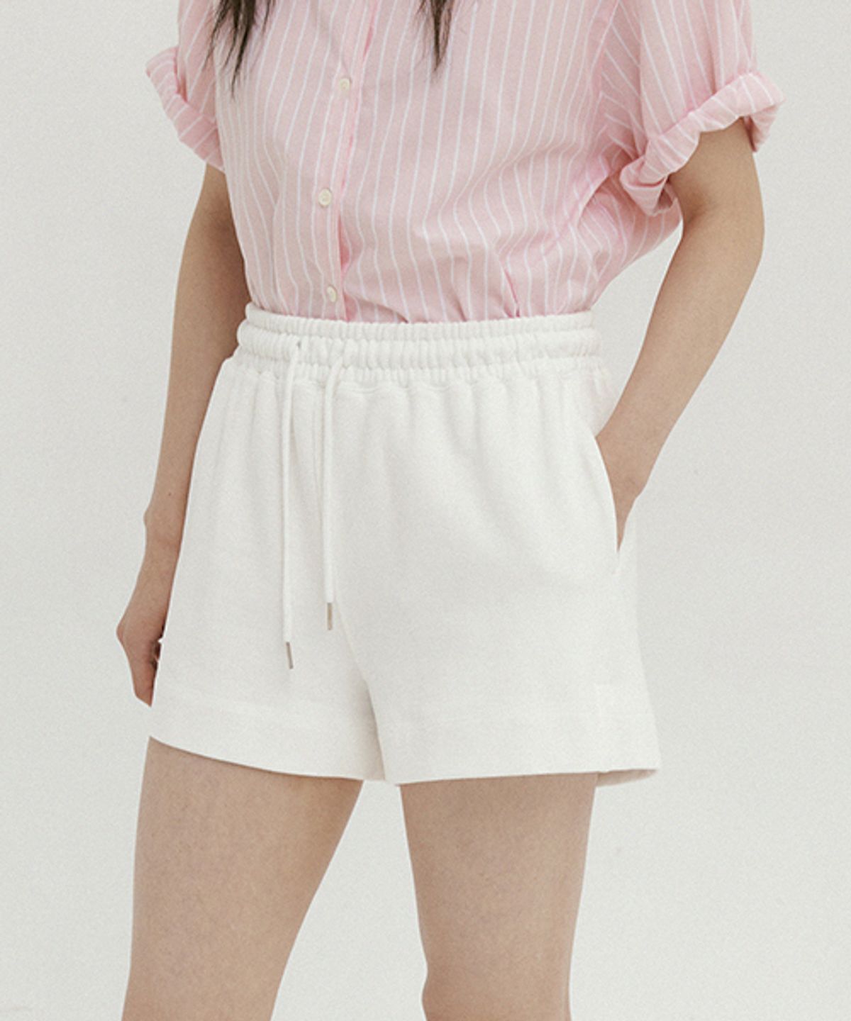 링서울(LINGSEOUL) soft banded shorts-ivory