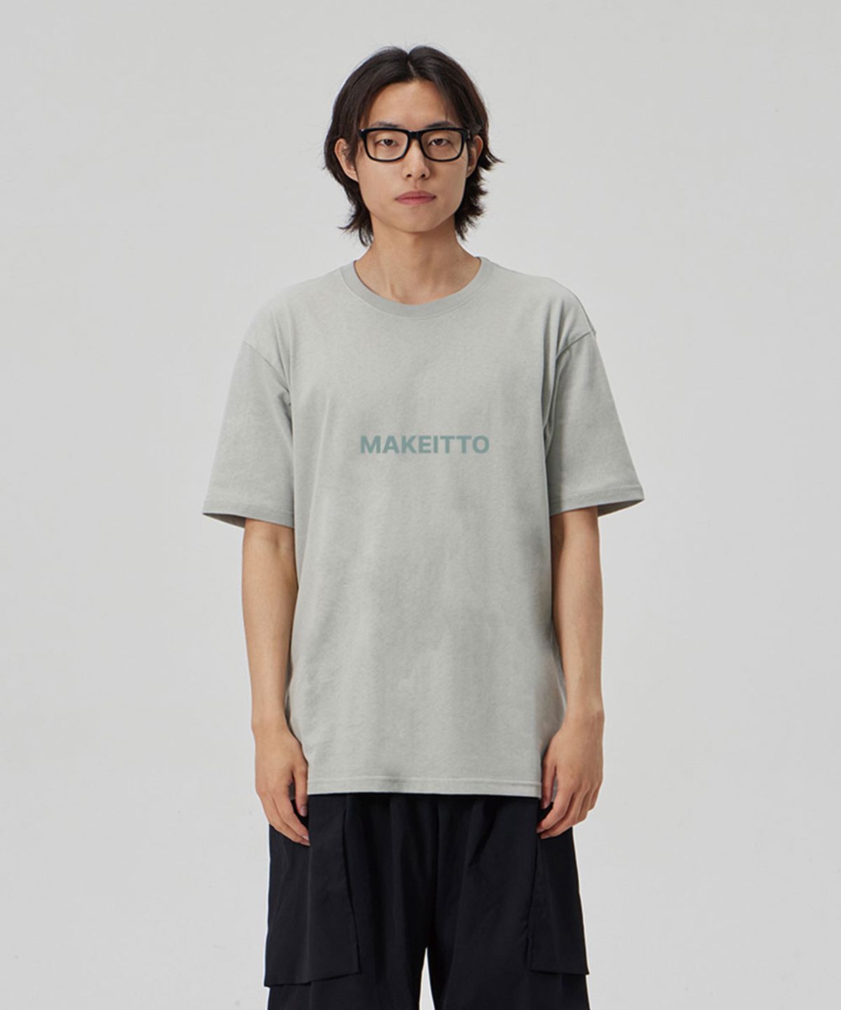 메이킷투(MAKEITTO) [SET]FRESH MILK+SQUARE LOGO CREW NECK TEE 2종 세트