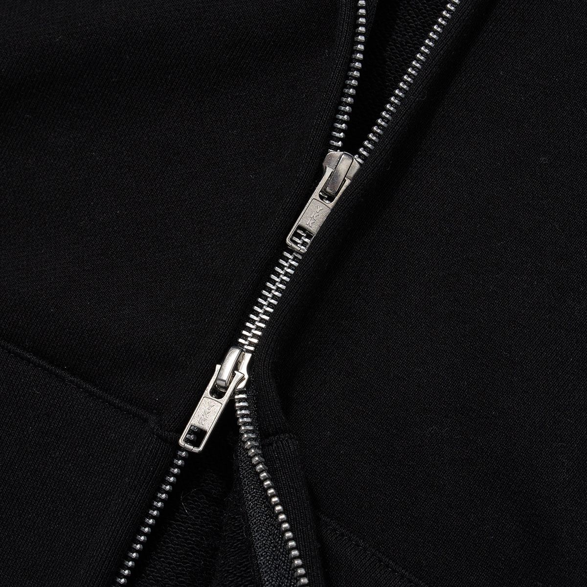 마리아쥬드비엔(MARIAGEDEBIEN) BLACK ZIP-UP (211)