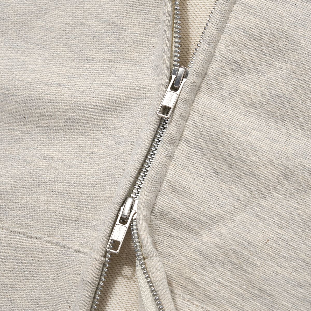 마리아쥬드비엔(MARIAGEDEBIEN) CREAM ZIP-UP (207)