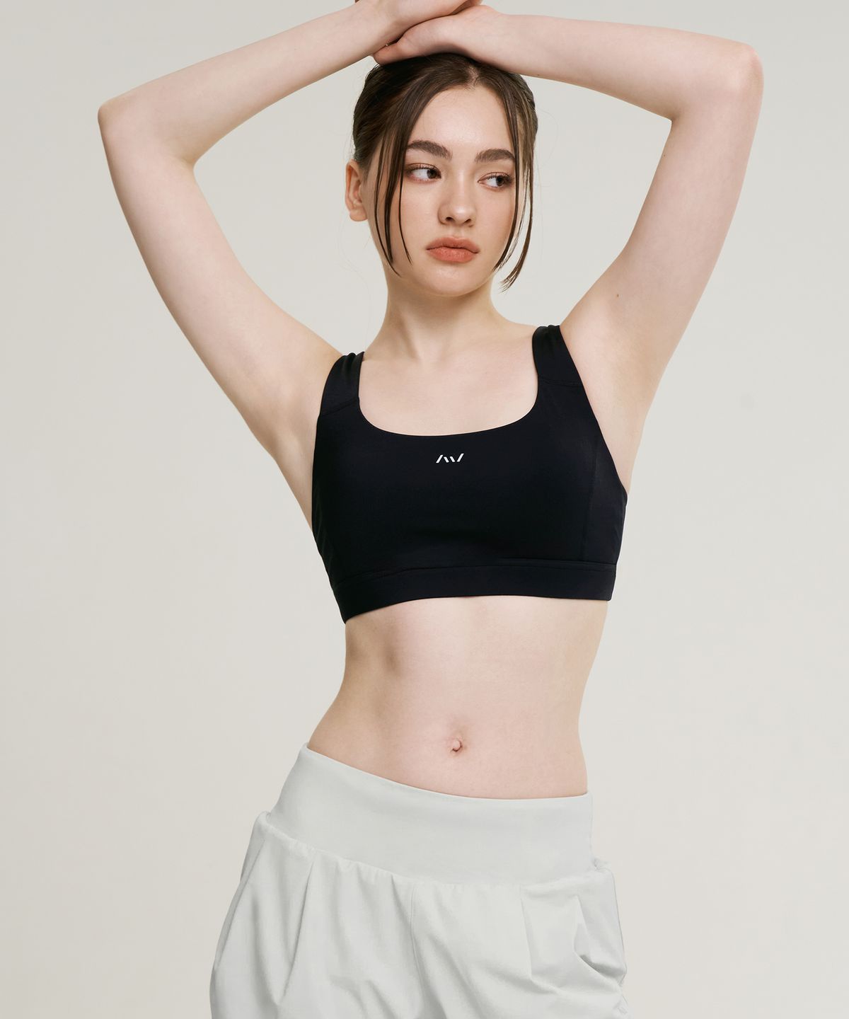 레이지비(LAZYBEE) 업텐션 에어셀 러닝 스포츠 브라탑 (2컬러)