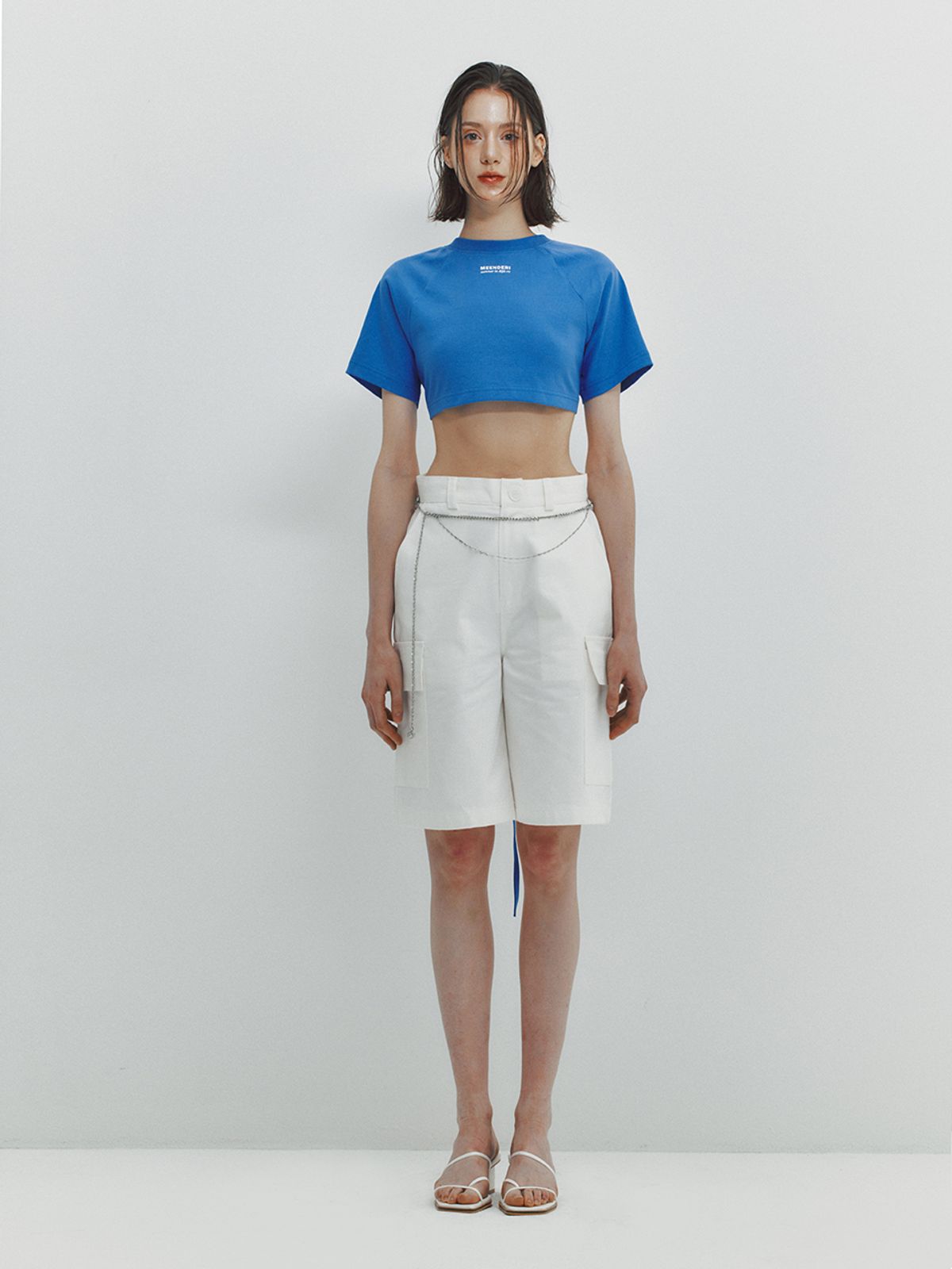 민더리(MEENDERI) BACK LACE UP CROPPED TOP - BLUE