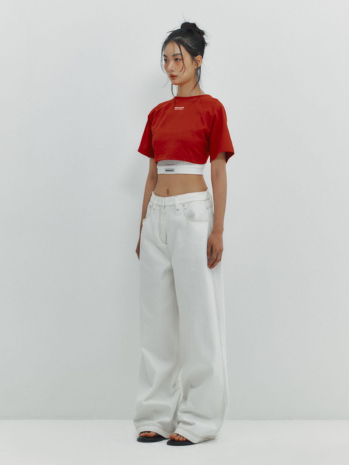 민더리(MEENDERI) BACK LACE UP CROPPED TOP - RED