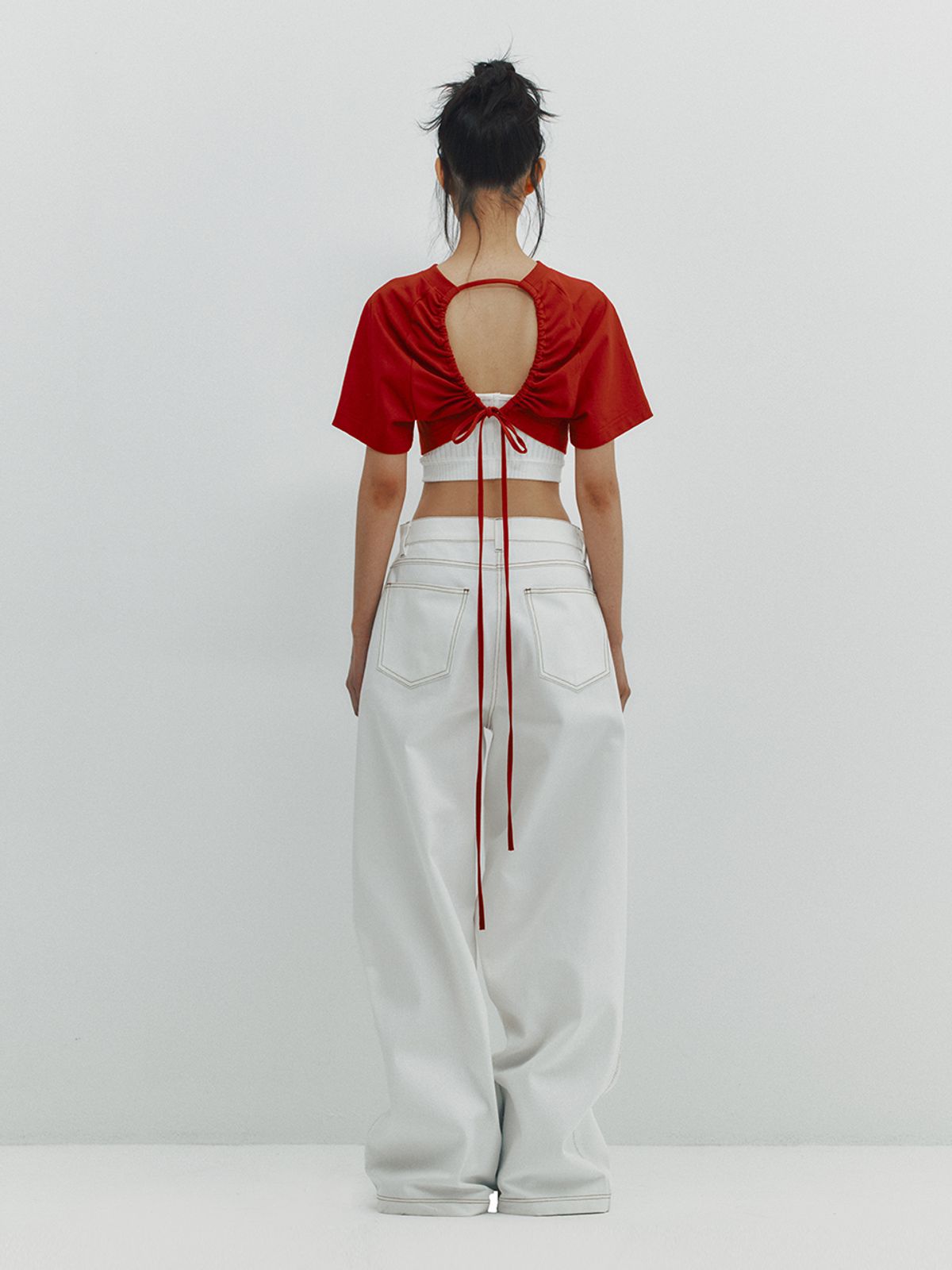 민더리(MEENDERI) BACK LACE UP CROPPED TOP - RED