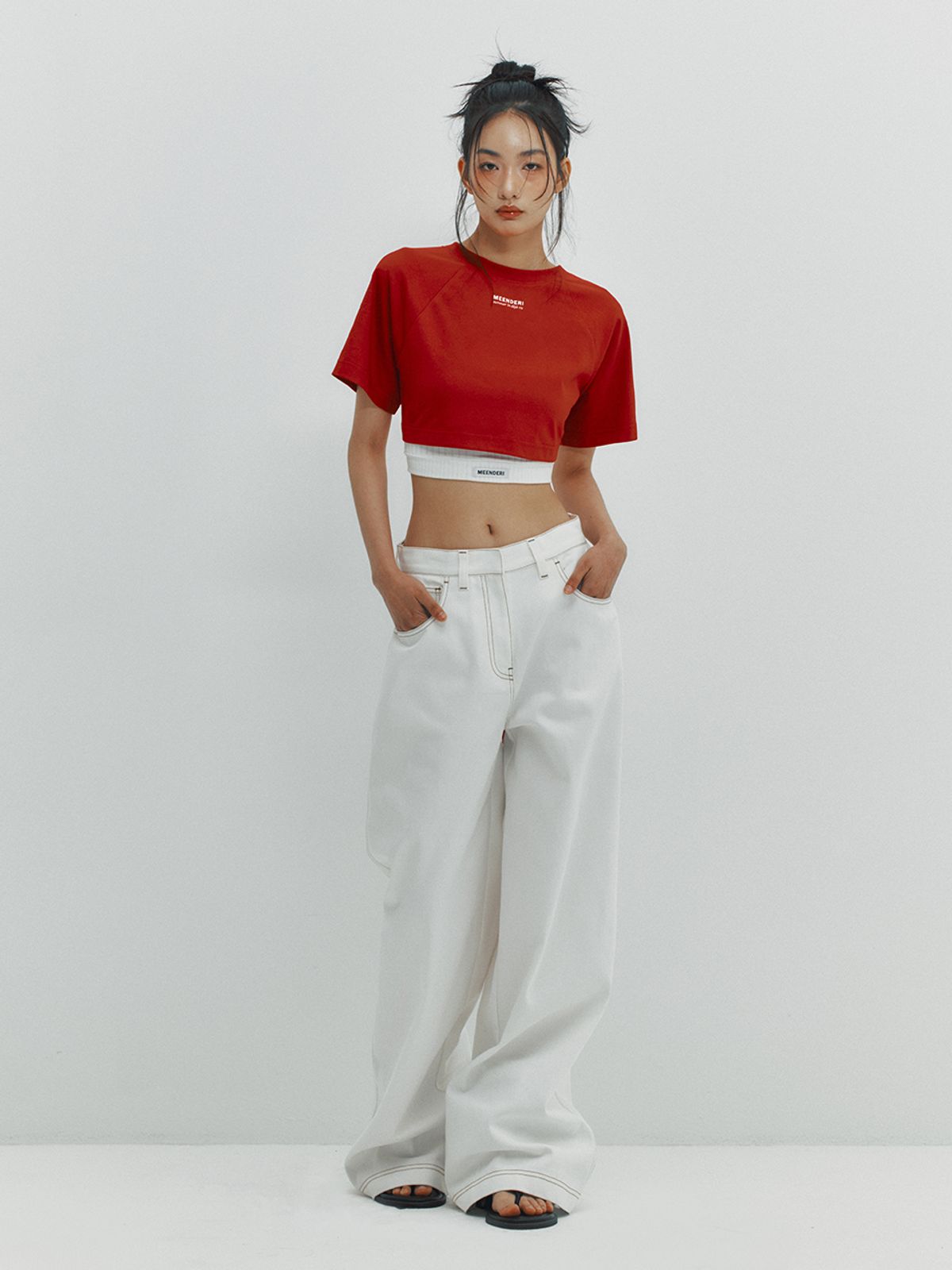 민더리(MEENDERI) BACK LACE UP CROPPED TOP - RED