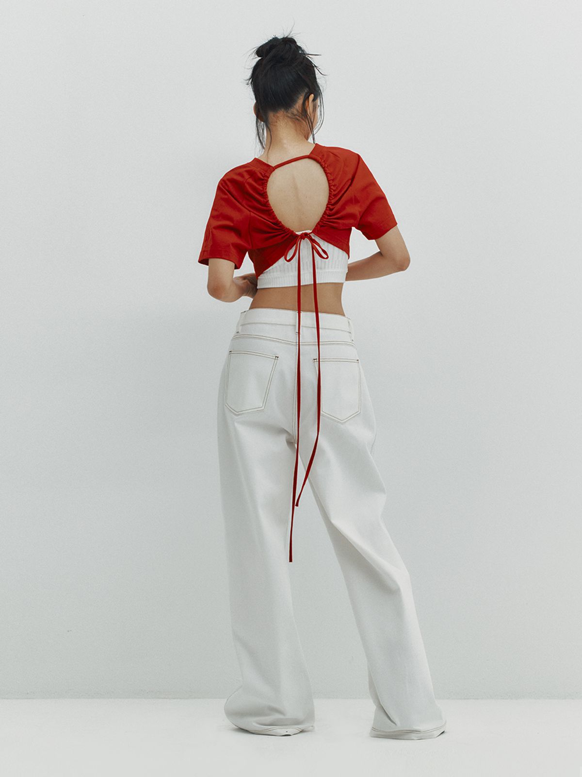 민더리(MEENDERI) BACK LACE UP CROPPED TOP - RED