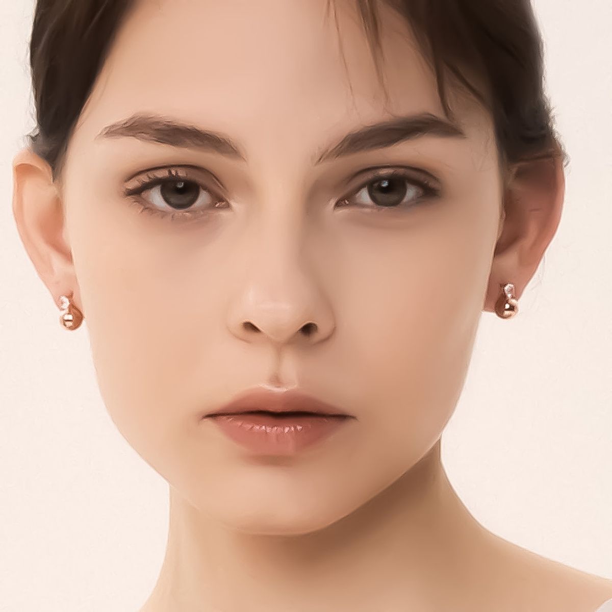웨스트아일랜드(WESTISLAND) 메탈몰든 귀걸이 RG_WI5073425
