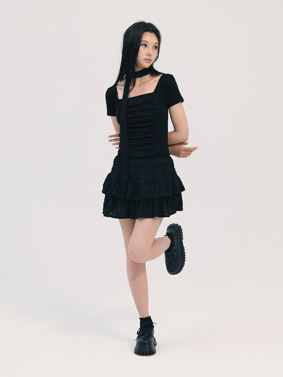 비에이블투(B ABLE TWO) noa scarf top-black
