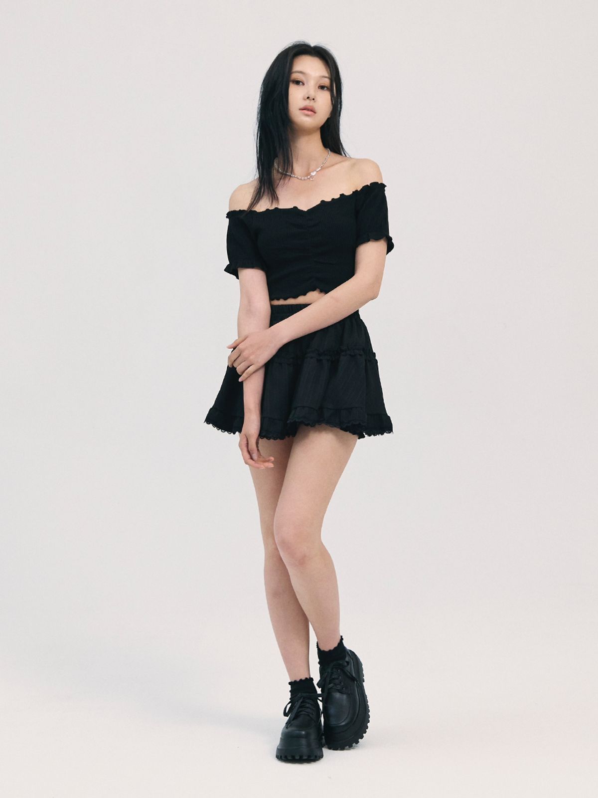비에이블투(B ABLE TWO) yui shirring top-black