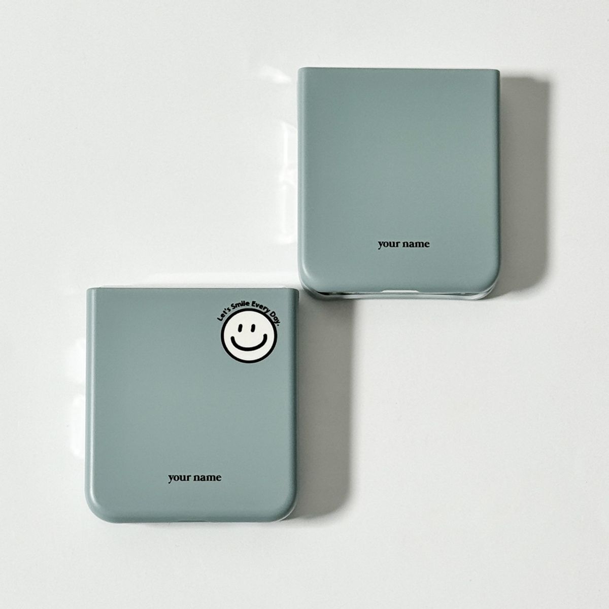 에이쓰리비쓰리(A3B3) Smile Color Greenish Gray 스마일 컬러 그리니쉬 그레이 (Z 플립 3.4.5.6 하드 케이스)