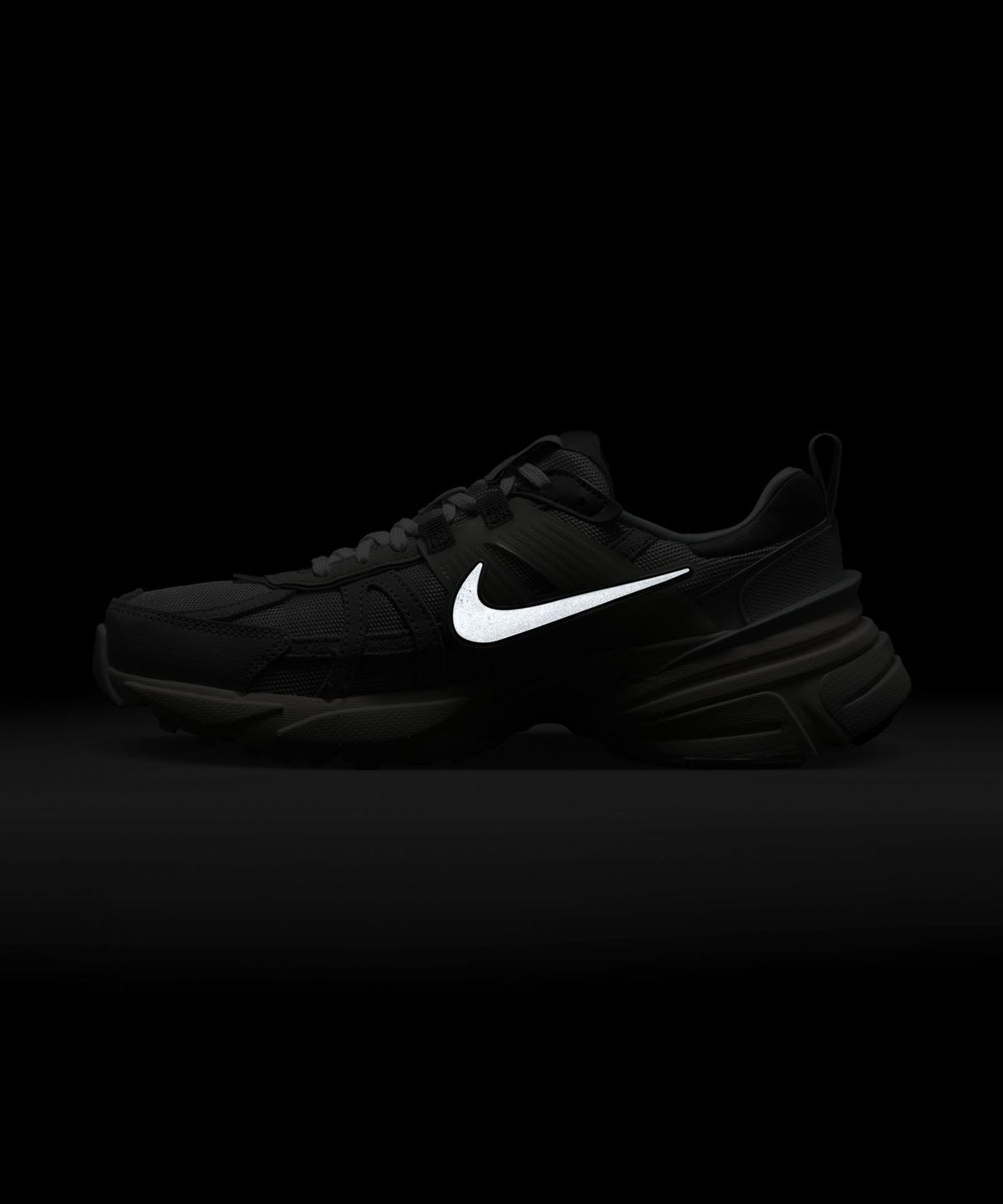 나이키(NIKE) V2K 런 W - 라이트 본:라이트 아이온 오어:스모크 그레이:메탈릭 플래티넘 / FZ3596-072