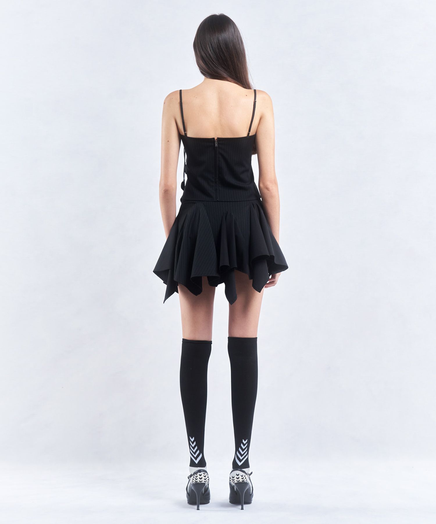 【2000Archives】BLOCK UNBALANCED MINISKIRT MUSINSA公式 | 2000ARCHIVES BLOCK UNBALANCED MINISKIRT (BLACK)