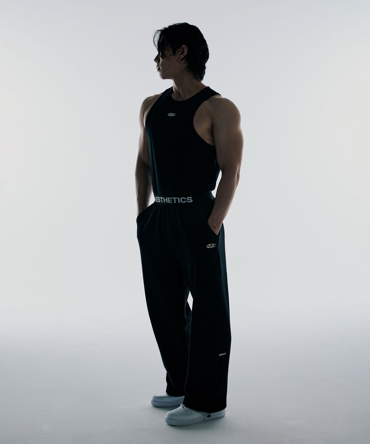 미학(MIHAK) 에스테틱 와이드 팬츠 (BLACK)