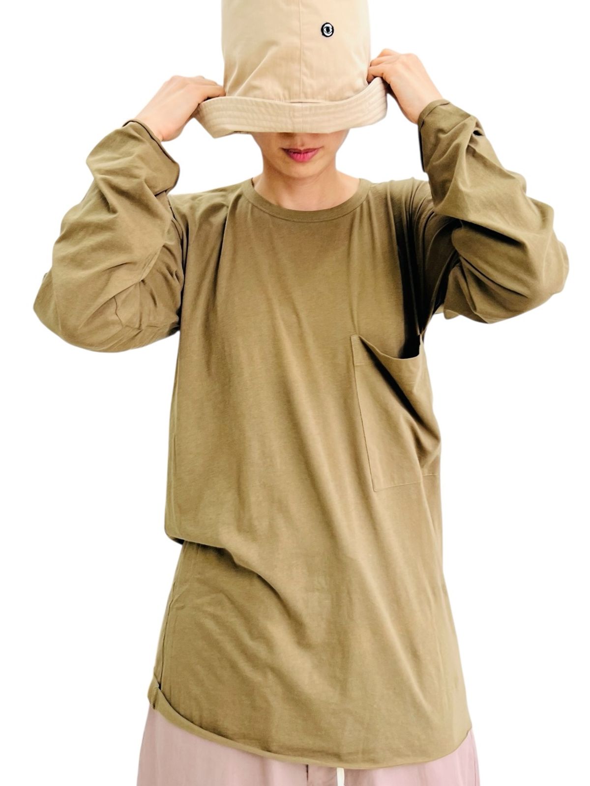 룰라쿨라(LOOLA KOOLA) 스텔라 포켓 티셔츠_카키