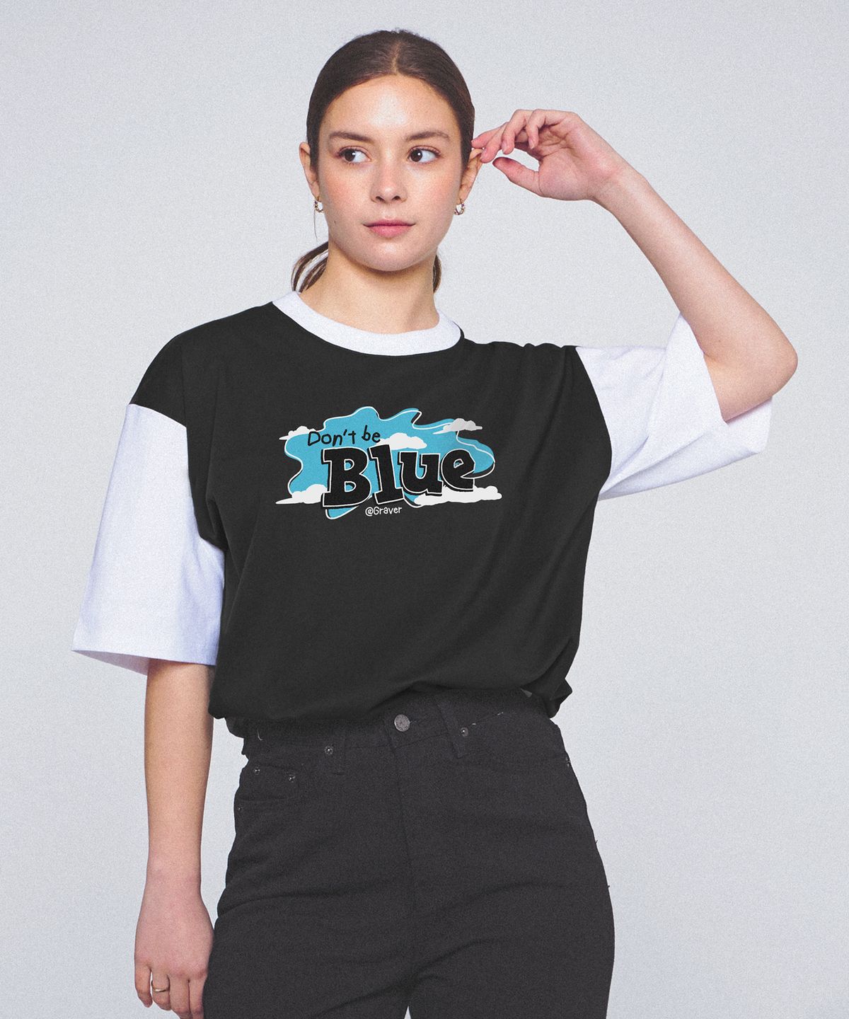 그레이버(GRAVER) [UNISEX]DONT-BE-BLUE 배색 반팔티_블랙