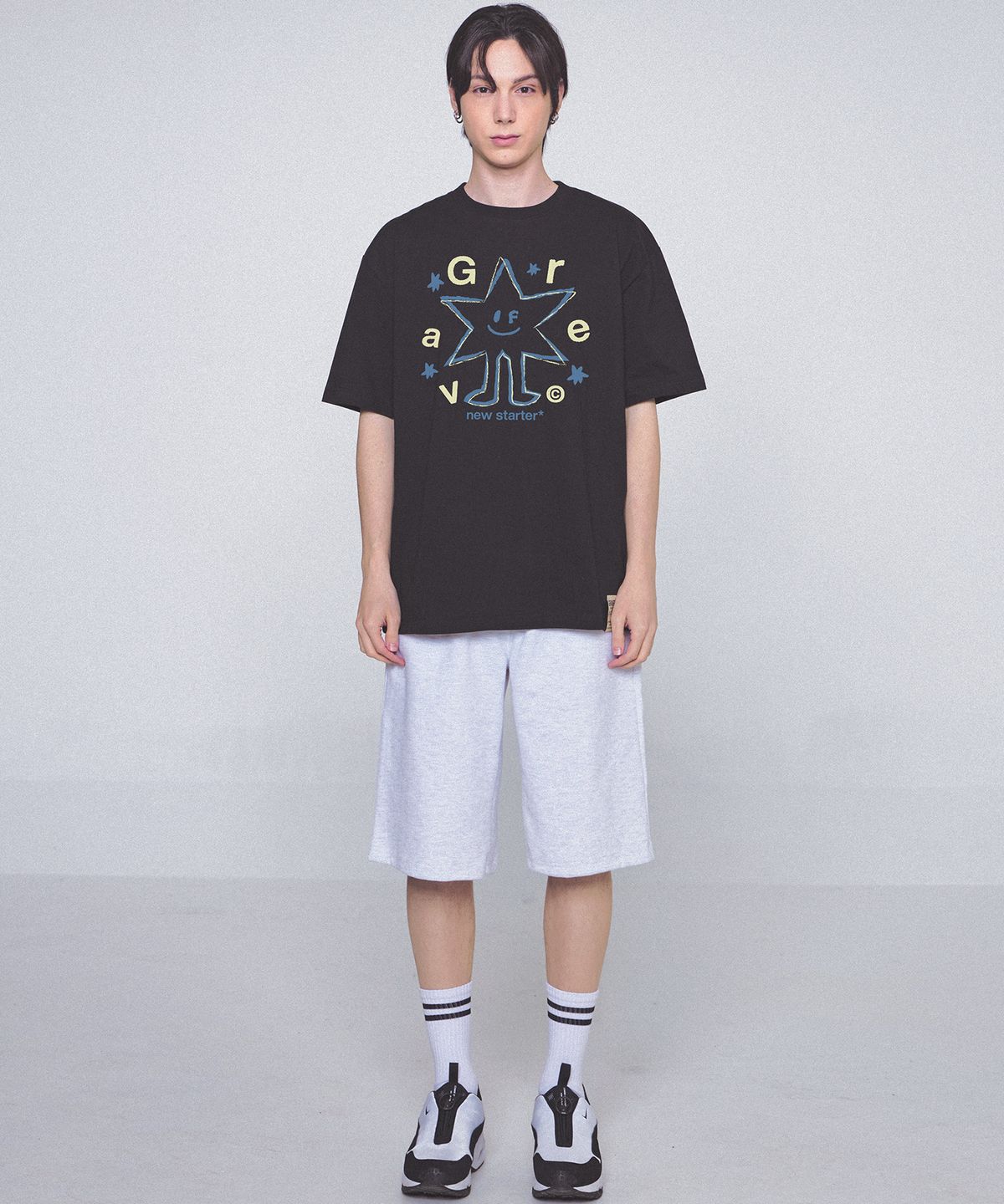 그레이버(GRAVER) [UNISEX]NEW-STARTER 반팔티_블랙