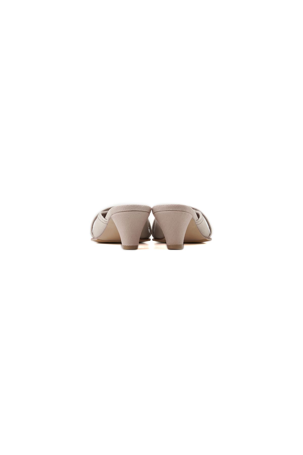 포트리스(4TRESS) ESSENTIAL WAXED MULES 01 BEIGE