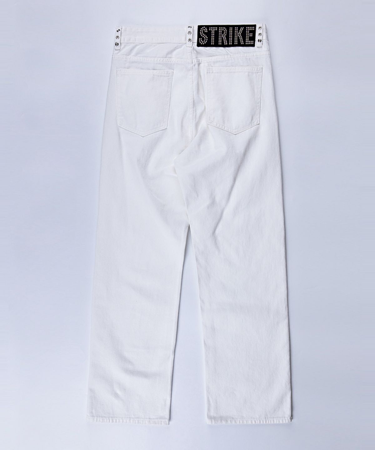 스트라이크(STRIKE) Elegant Eyelet Washed White Jeans (WIDE)