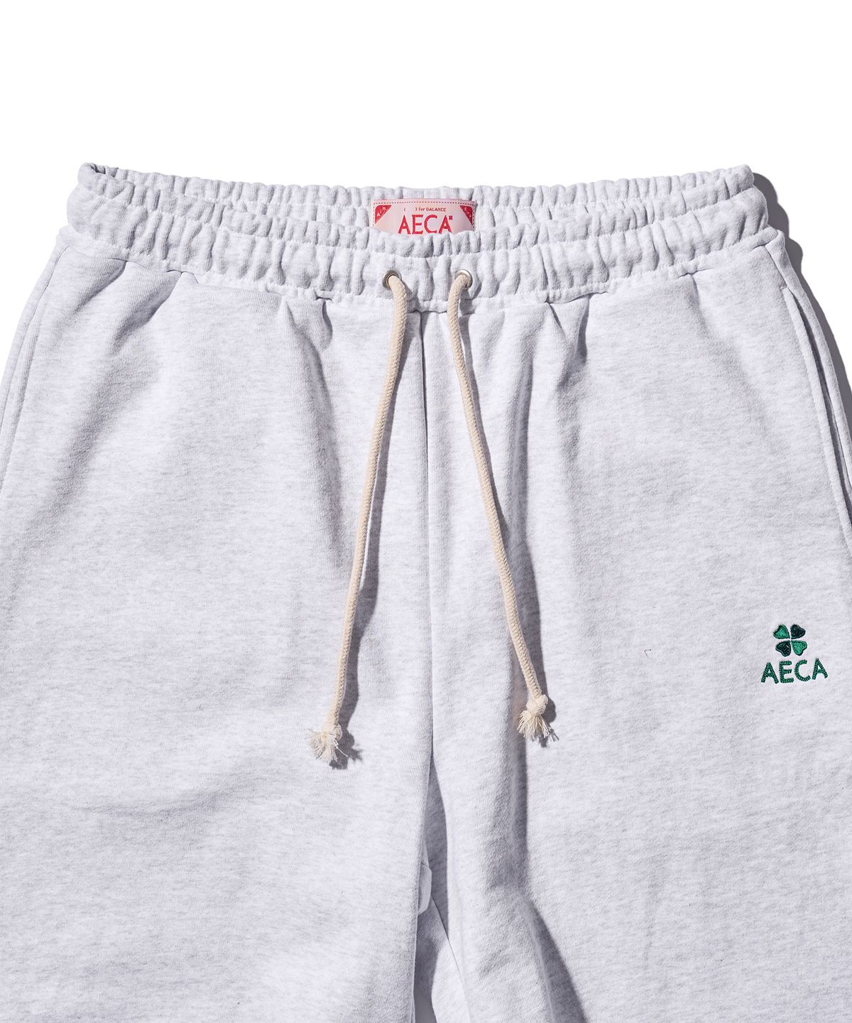 에이카화이트(AECA) EVERYDAY AECA CLOVER  STRAIGHT SHORTS-LIGHT GREY