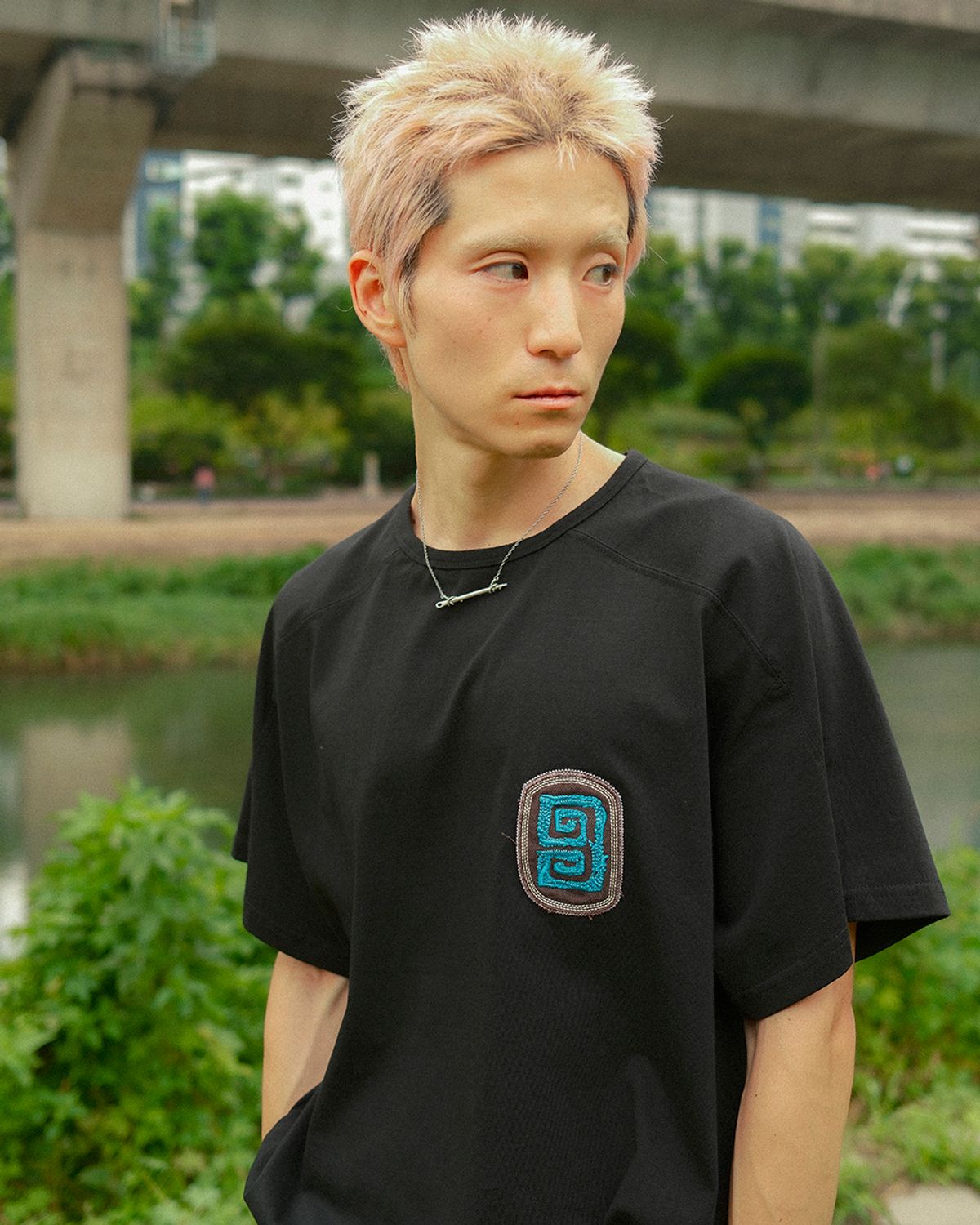 카락터(KARACTOR) Fuzzy half T-shirts / Black