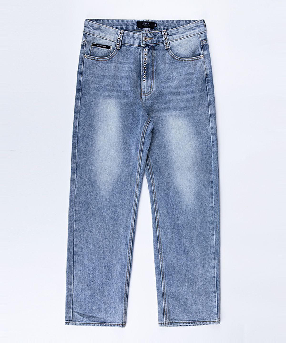 스트라이크(STRIKE) Elegant Eyelet Medium Wash Jeans (WIDE)