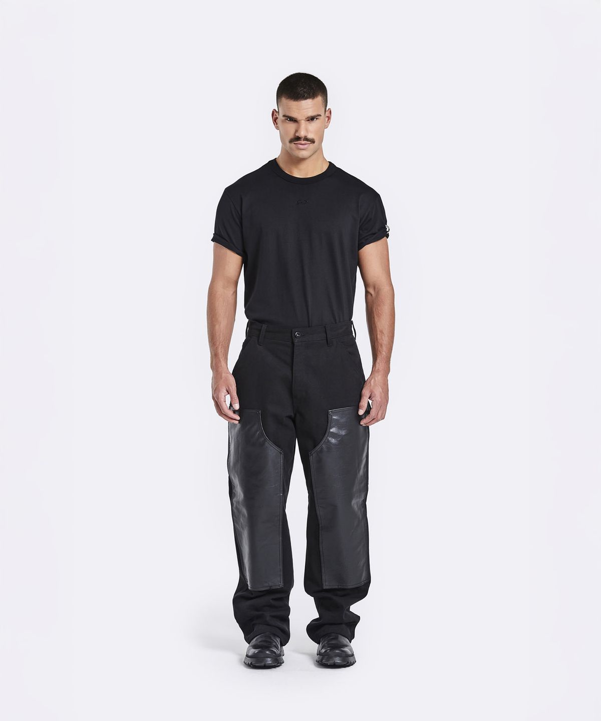 51퍼센트(51PERCENT) Ring T-shirt - Black