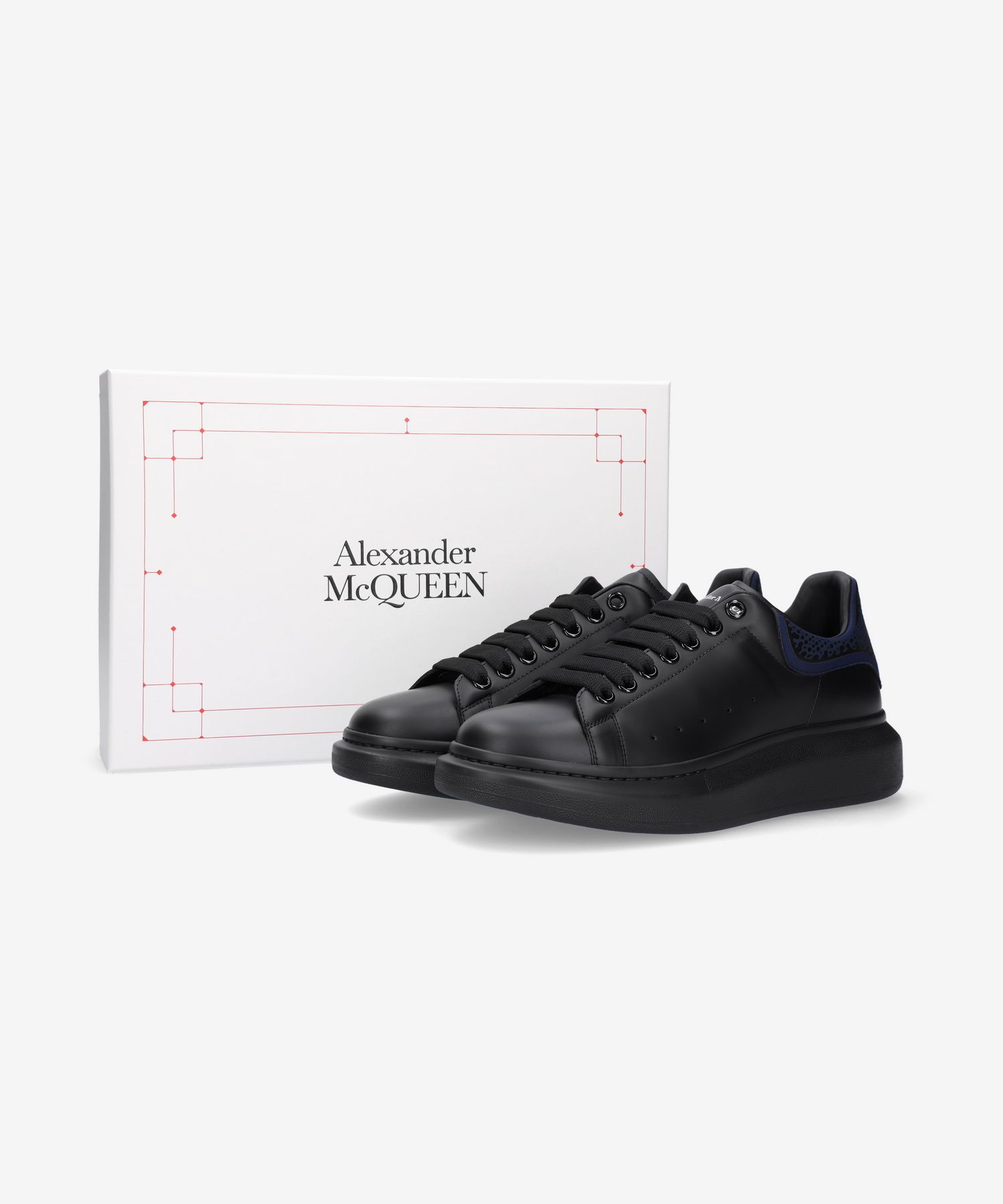 MUSINSA | ALEXANDER McQUEEN Oversole Sneakers - Black