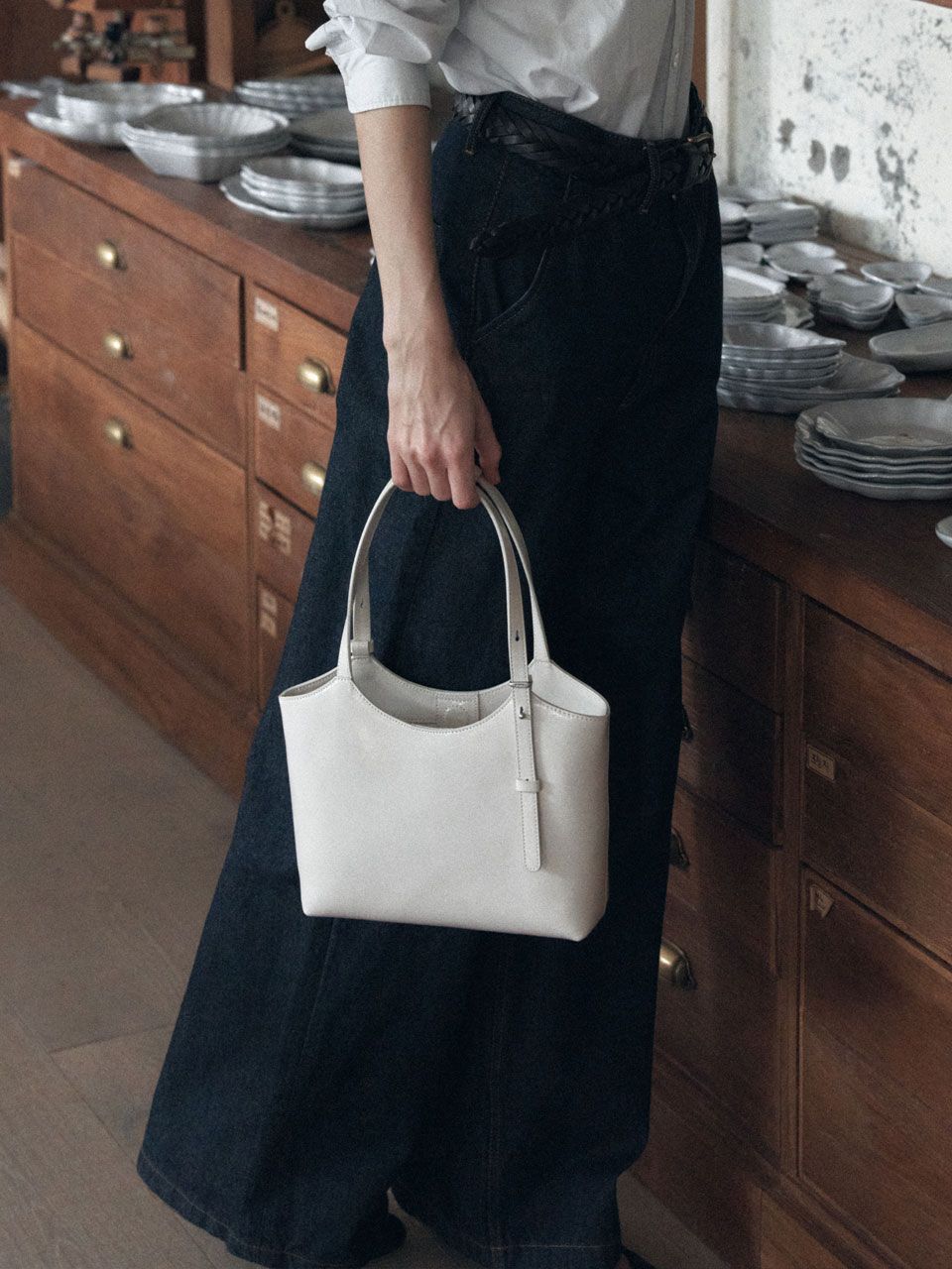 ★DE MERIEL★ 90 Veneta Bag Small Milk veneta MUSINSA | DEMERIEL 90 Veneta Bag Small Milk