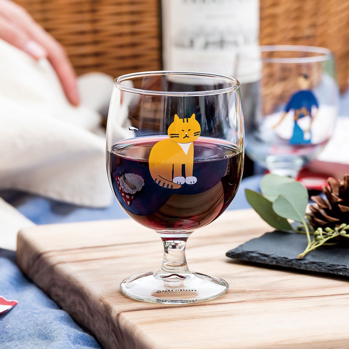 비크릴라(VICRILA) 바스크 디자인글래스 250 맥주/와인잔 겸용 선물세트(4P)