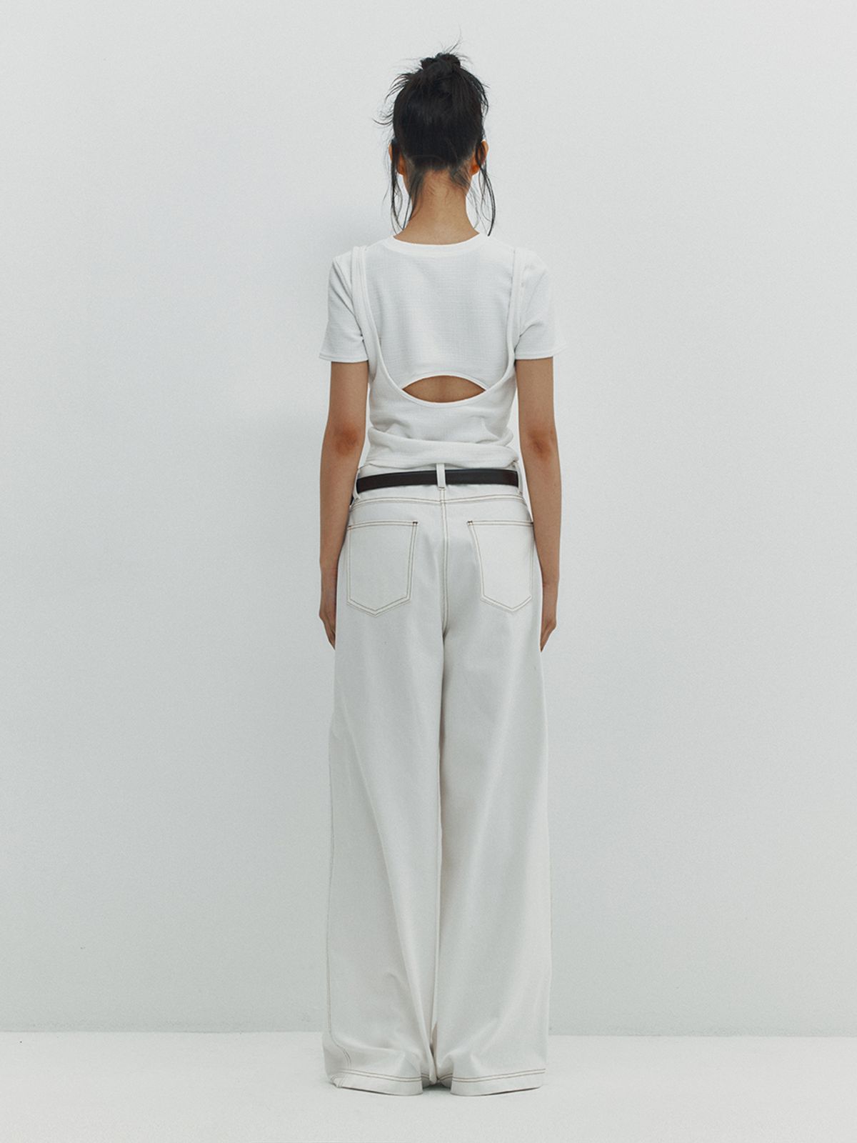 민더리(MEENDERI) CUT OUT LAYERED TOP - WHITE