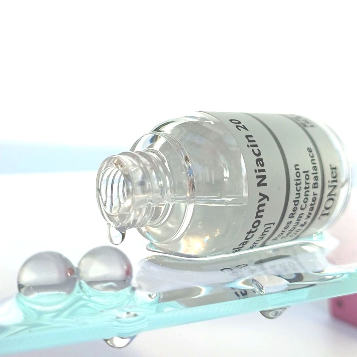 토니어(TONIER) 갈릭토미 나이아신아마이드 20% 세럼 30ml / 모공세럼 브라이트닝 비타민세럼