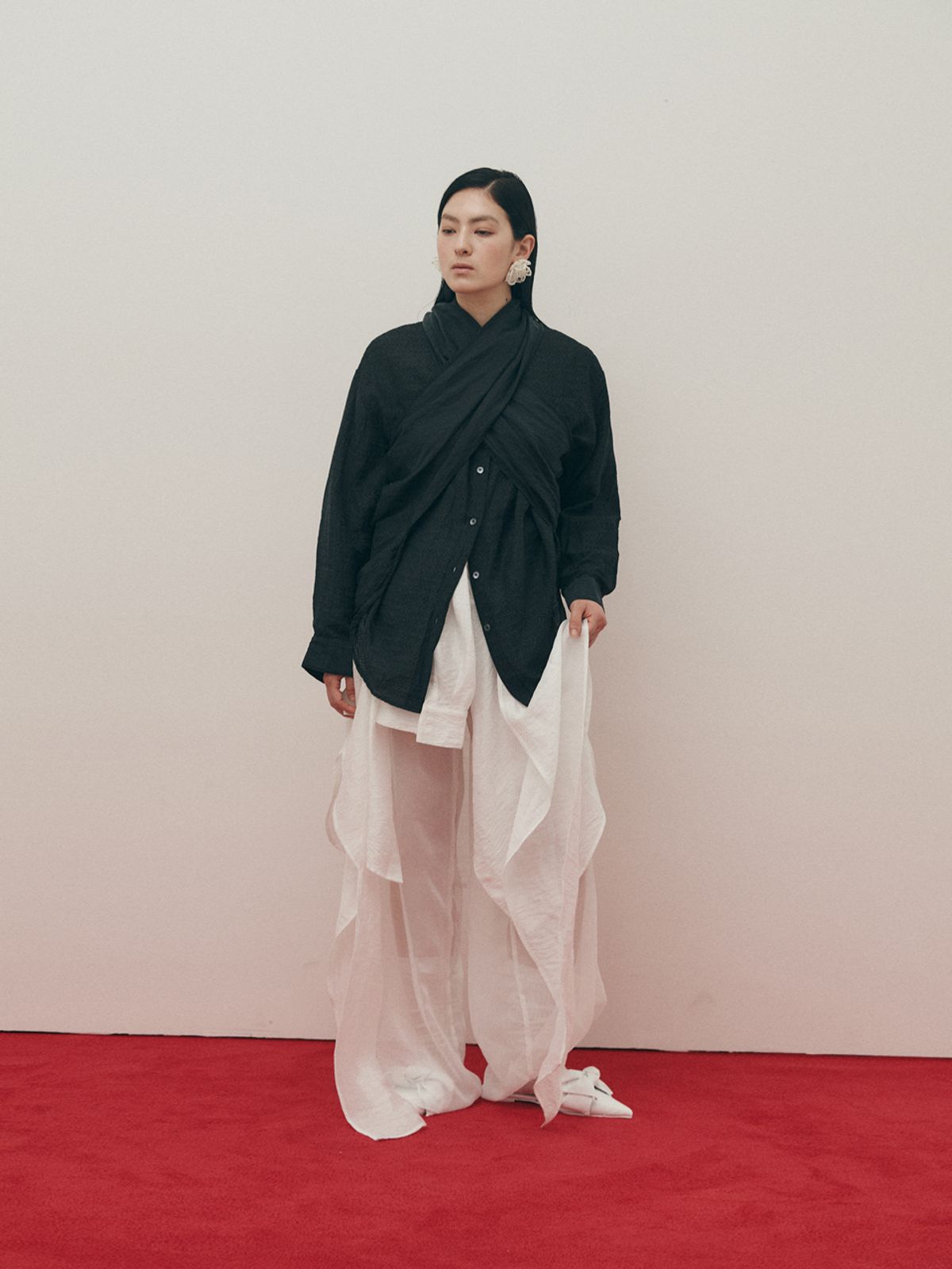 팍시(PARKSSY) 자카드 시스루 셔츠(블랙)