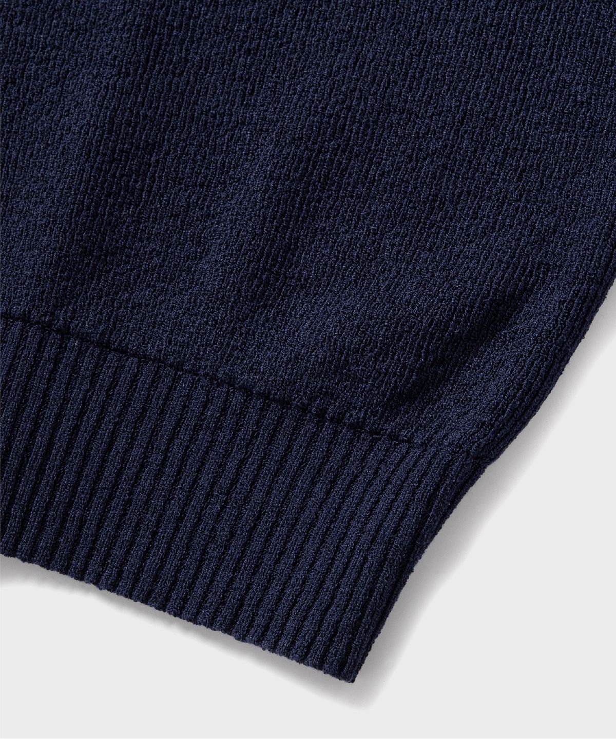넌블랭크(NONBLANK) 래글런 하프 슬리브 칼라 크롭 니트_NAVY