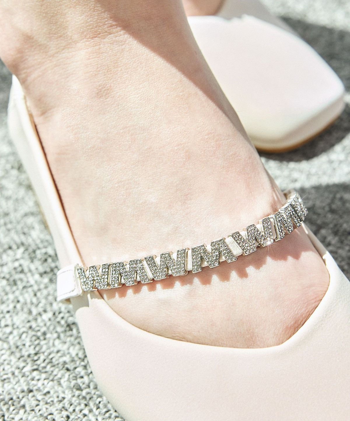 스퍼(SPUR) Elena Jewelry 스트랩 펌프스 3.5cm -US9027 (2color)