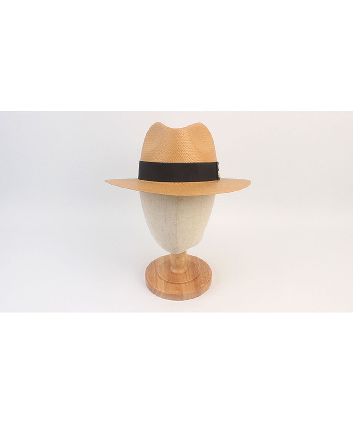 유니버셜 케미스트리(UNIVERSAL CHEMISTRY) Summer Basic Line Beige Fedora 여름모자