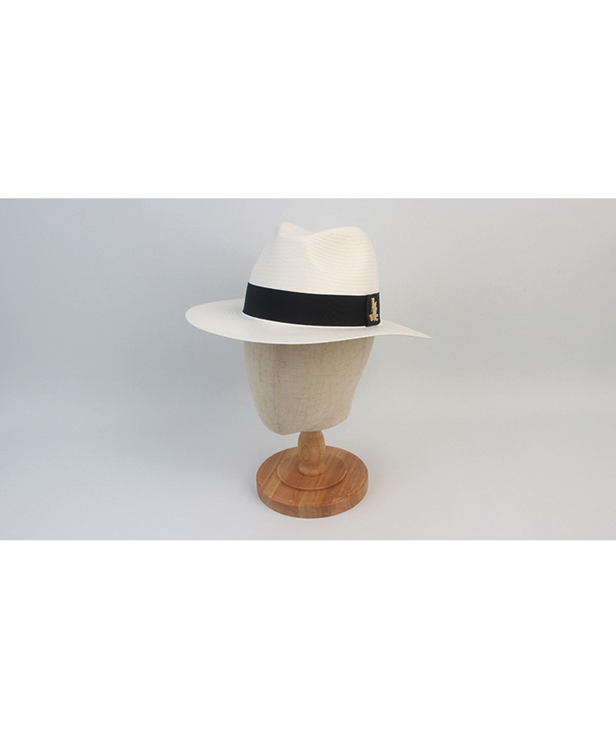 유니버셜 케미스트리(UNIVERSAL CHEMISTRY) Summer Basic Line White Fedora 여름모자