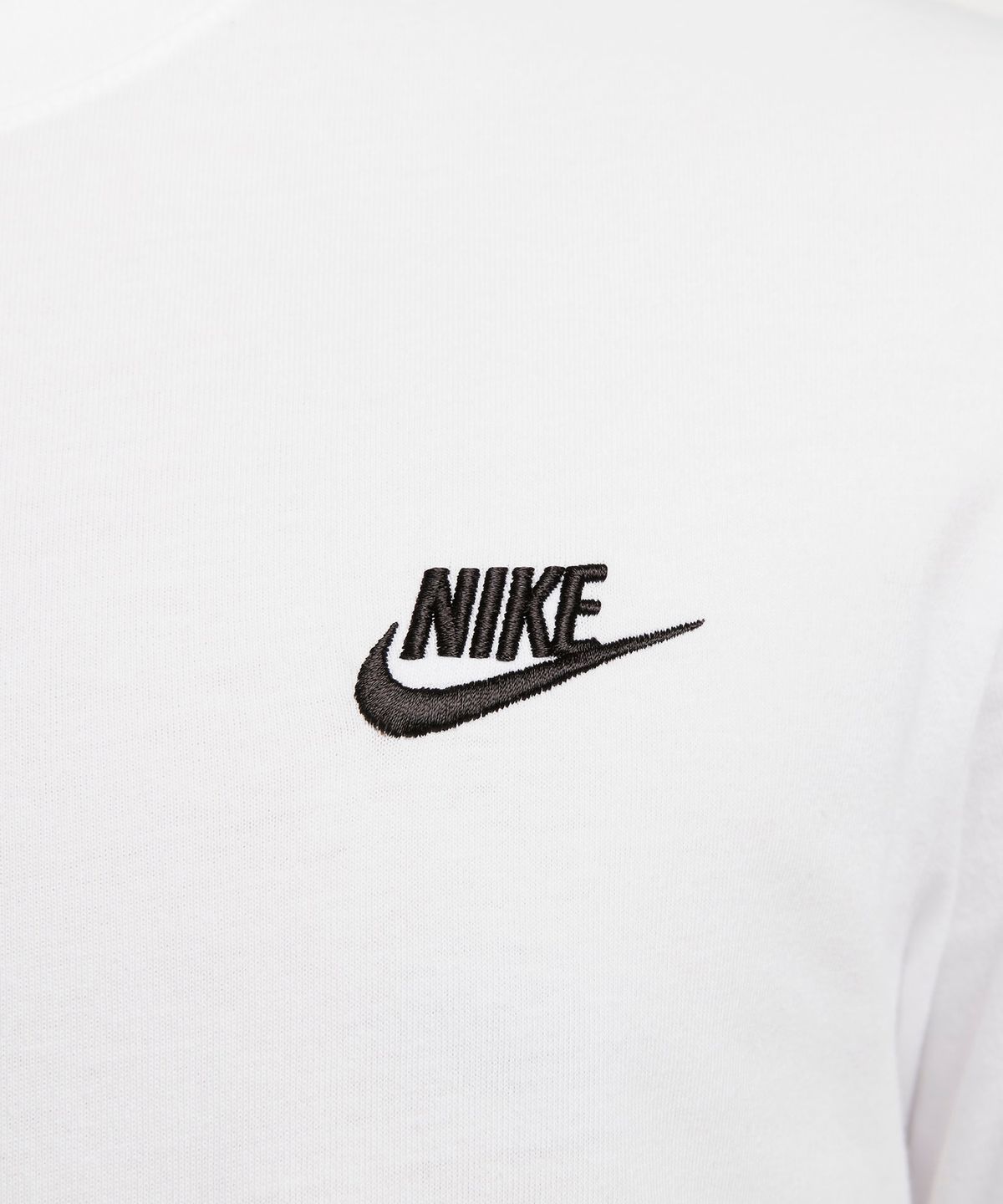 나이키(NIKE) 스포츠웨어 클럽 티셔츠 M - 화이트:블랙 / AR4999-101