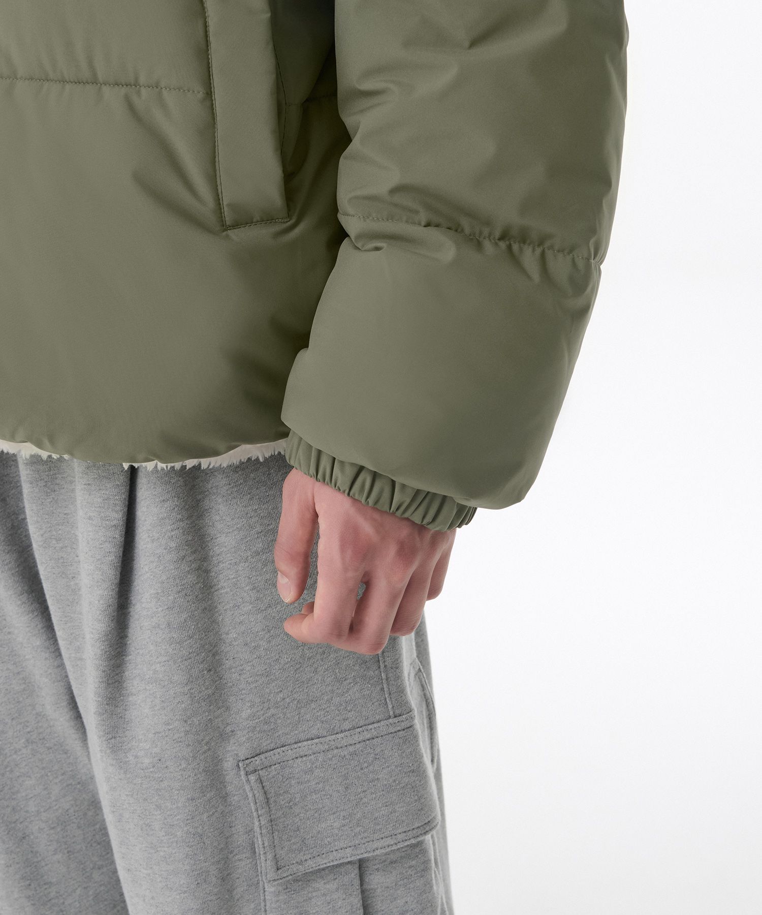 MUSINSA公式 | MUSINSA STANDARD Daily Puffer Reversible