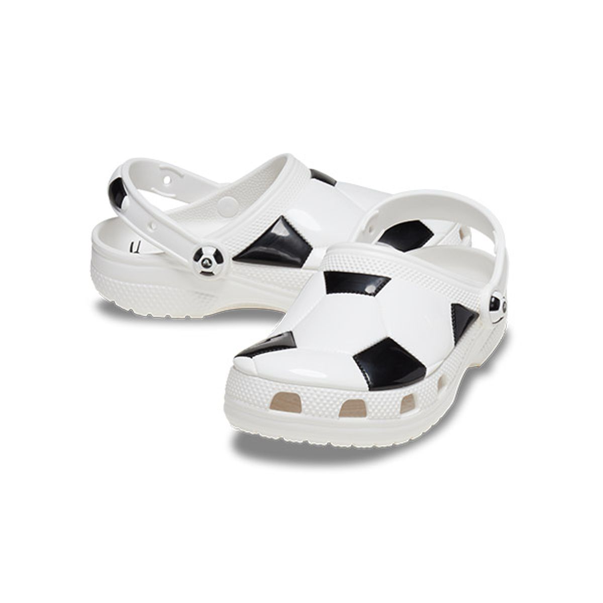 크록스키즈(CROCS KIDS) 키즈 클래식 축구공 클로그 WBK (24SKCL210157)