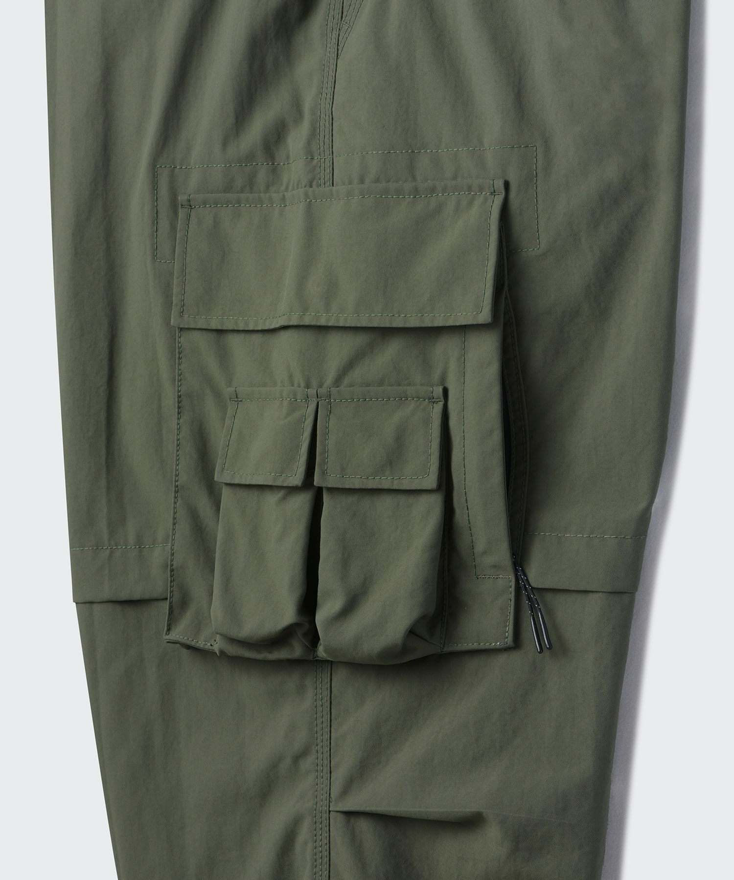 MUSINSA | MUSINSA STANDARD City Leisure Belted Multi-Pocket