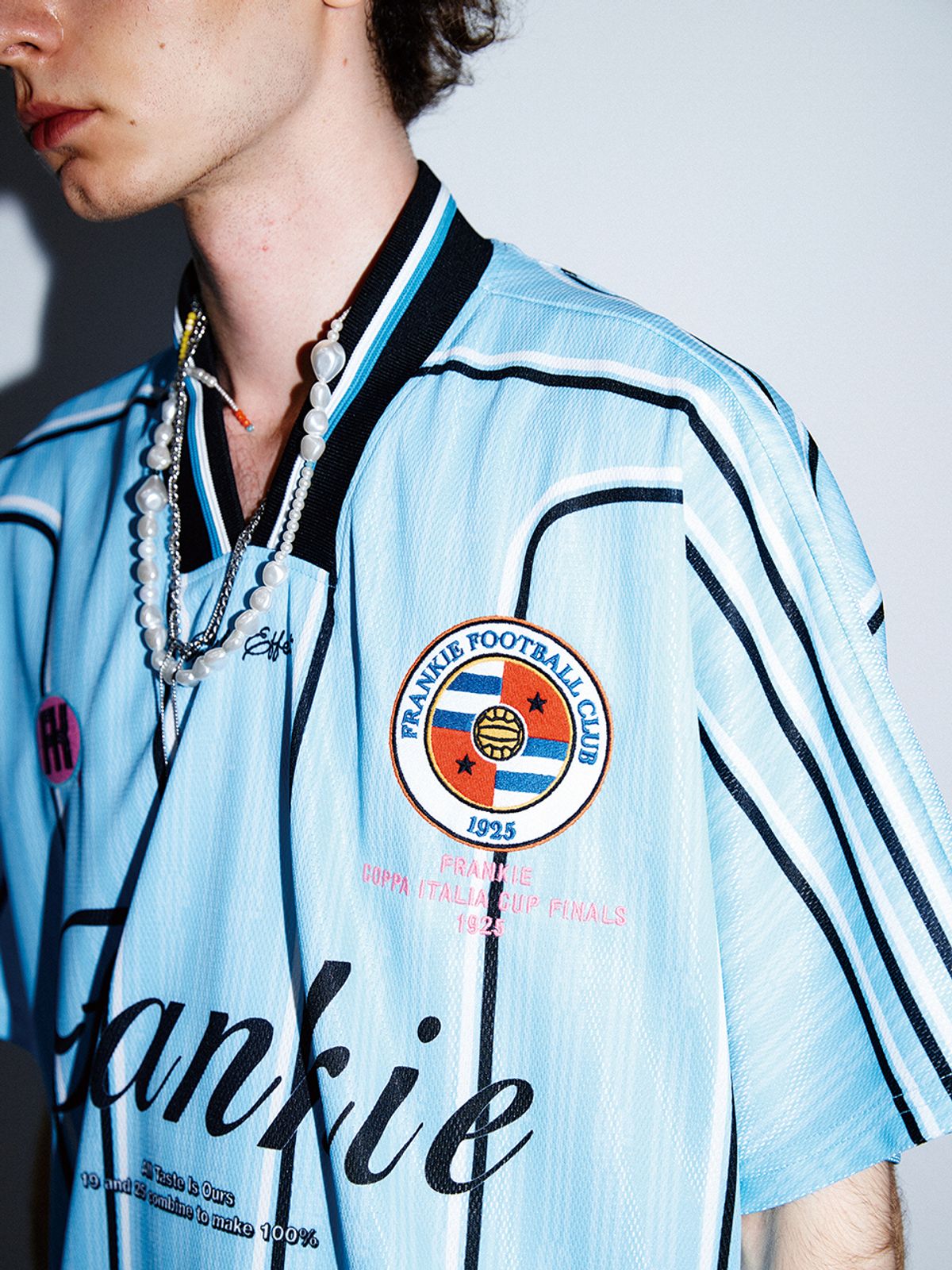 하이타이드 프랭키(HIGHTIDEFRANKIE) FRANKIE FC JERSEY TSHIRT BLUE