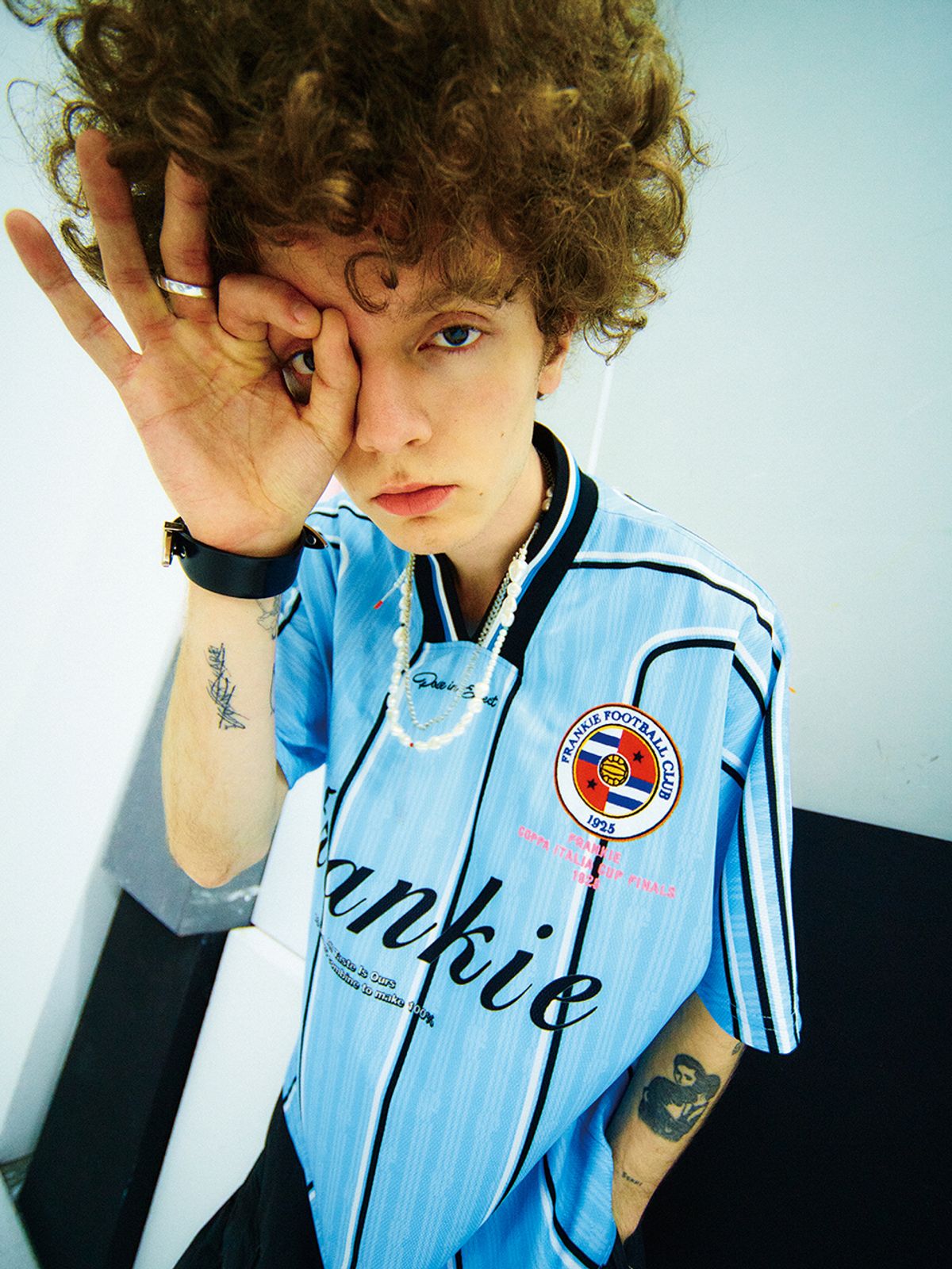 하이타이드 프랭키(HIGHTIDEFRANKIE) FRANKIE FC JERSEY TSHIRT BLUE