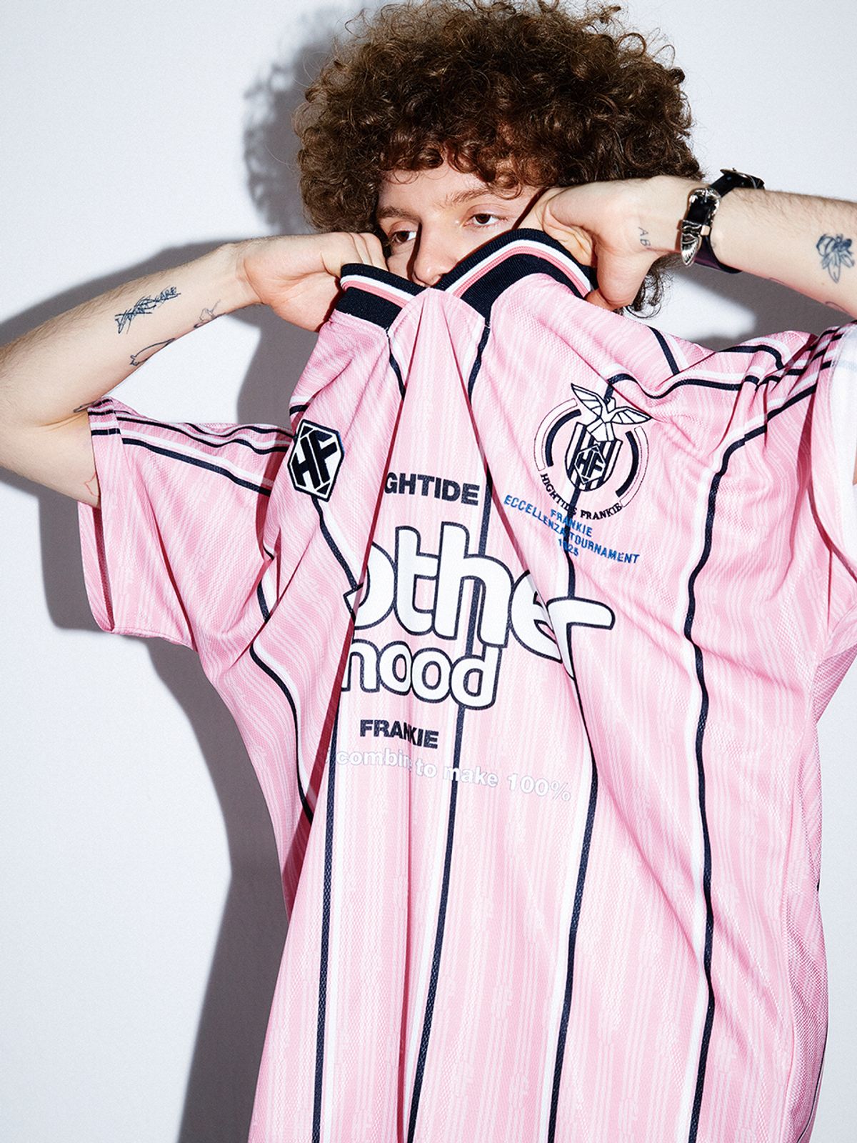 하이타이드 프랭키(HIGHTIDEFRANKIE) FRANKIE FC JERSEY TSHIRT PINK