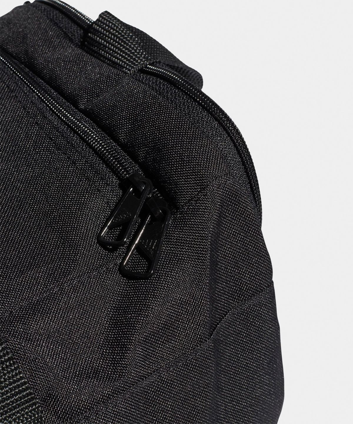 아디다스(ADIDAS) 리니어DUFFEL M GN2038