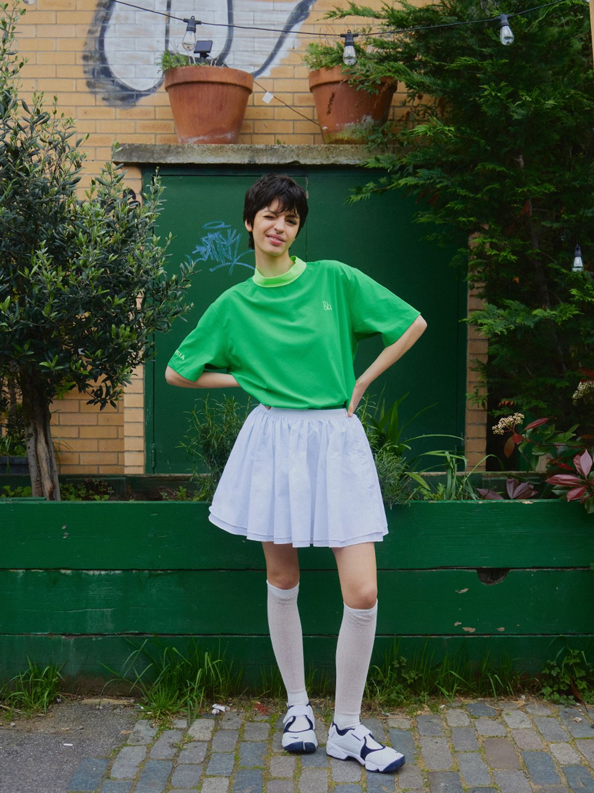 테이아(THEIA) 남녀공용 에어테크 모크넥 그린