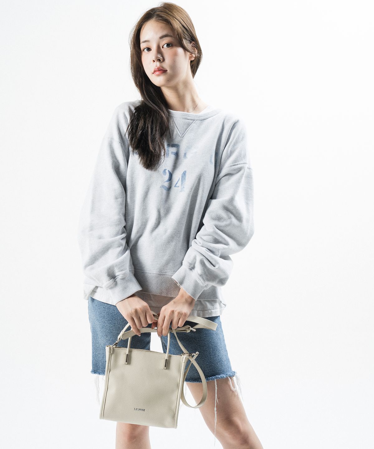 르마인(LEMINE) 플리츠스퀘어미니(크림)