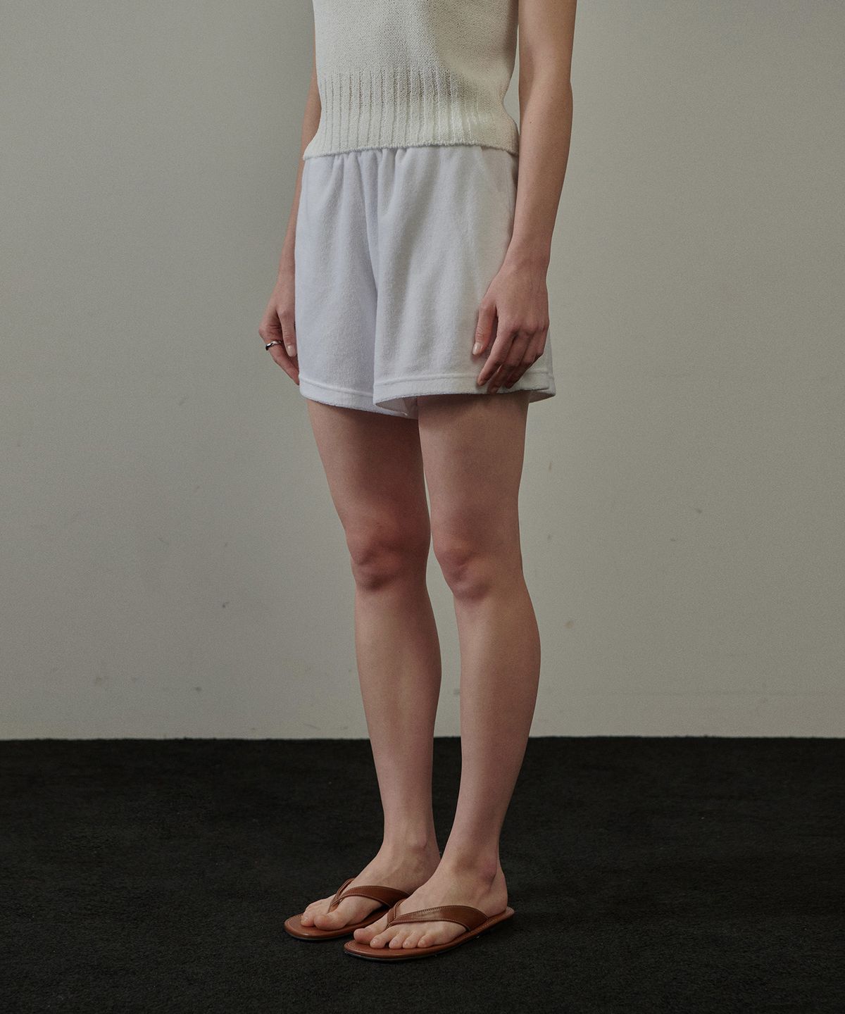 판도라핏(PANDORAFIT) Nina Logo Terry Shorts
