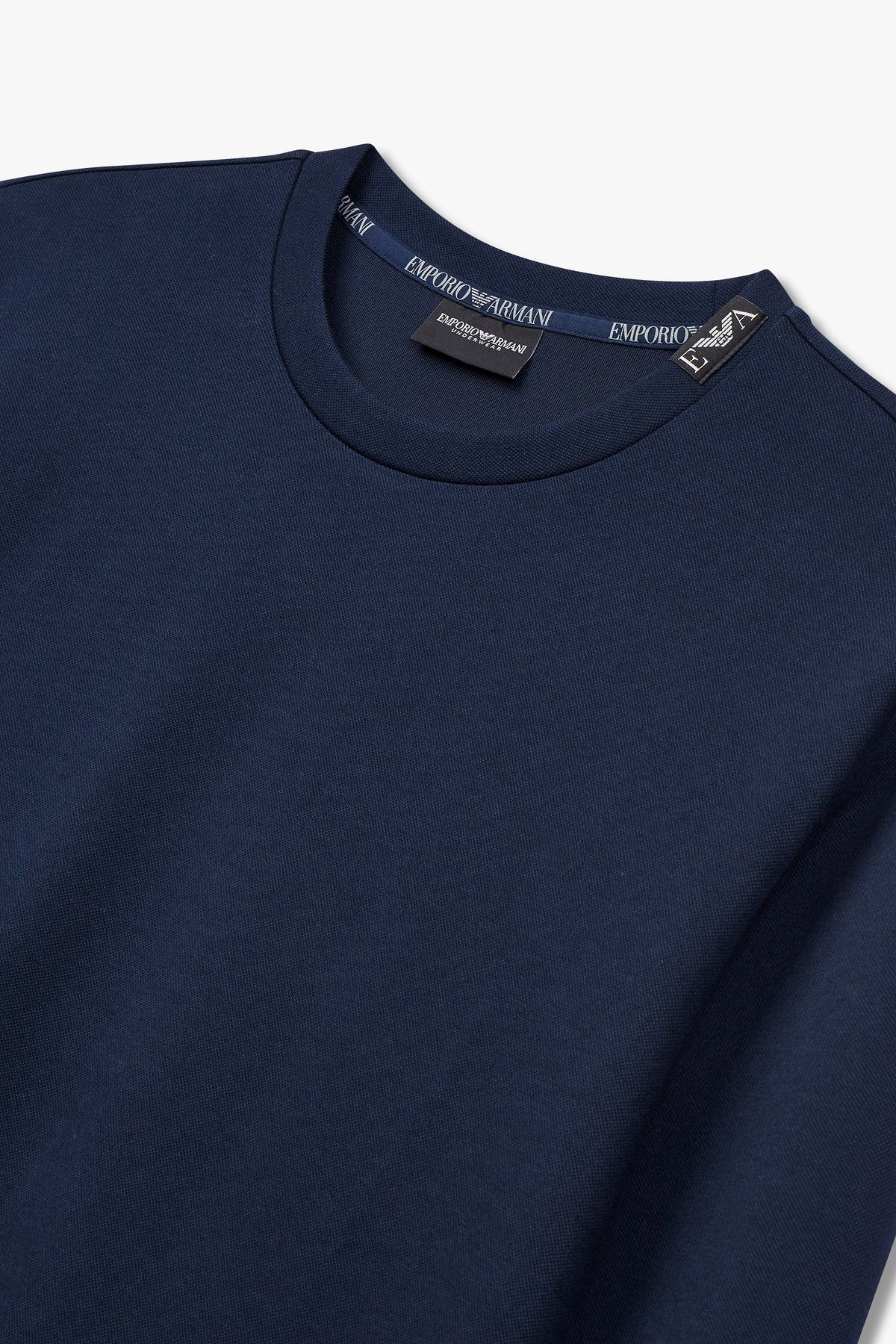 엠포리오 아르마니 언더웨어(EMPORIO ARMANI UNDERWEAR) 남성 라벨 크루넥 라운지 맨투맨 _마린_0814336025