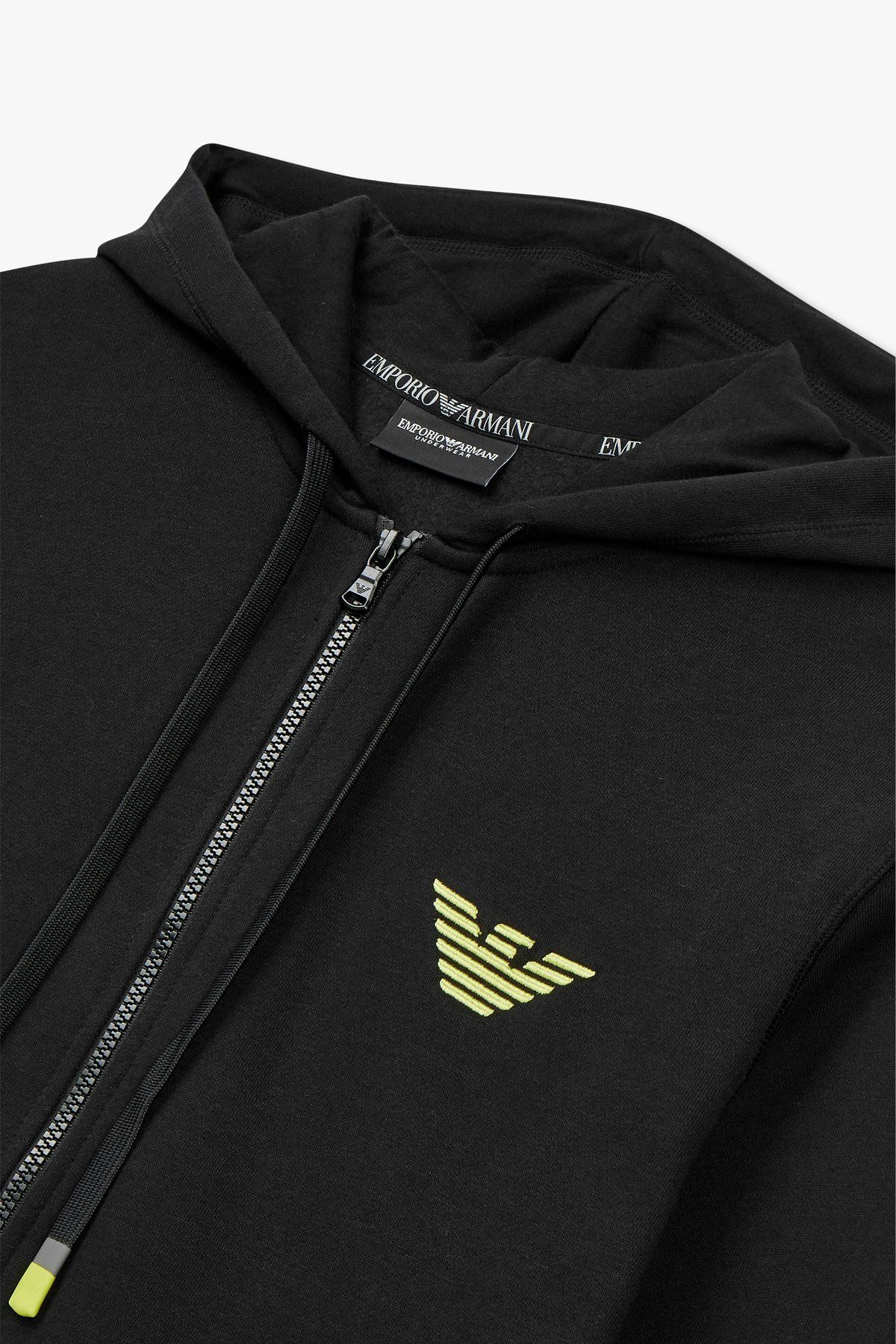 엠포리오 아르마니 언더웨어(EMPORIO ARMANI UNDERWEAR) 남성 이글 엠브로이더리 라운지 후드 집업 _블랙_0814338001