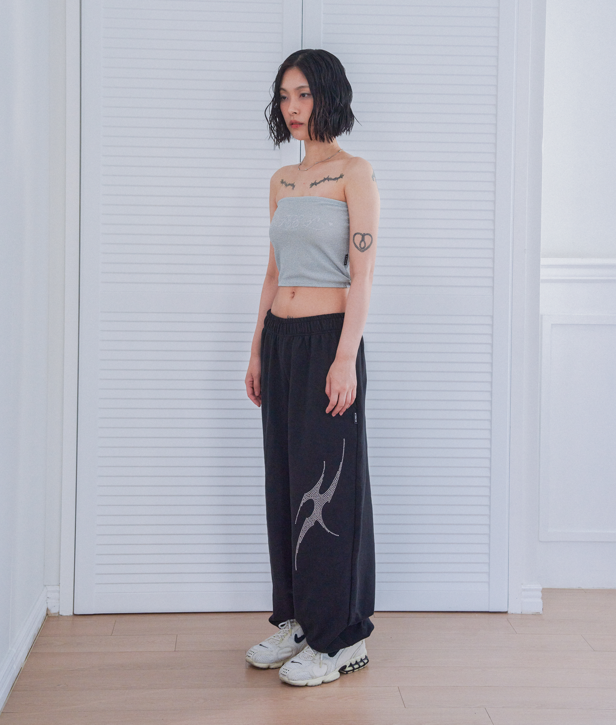 비피피(BFEEP) tribal jogger pants_black